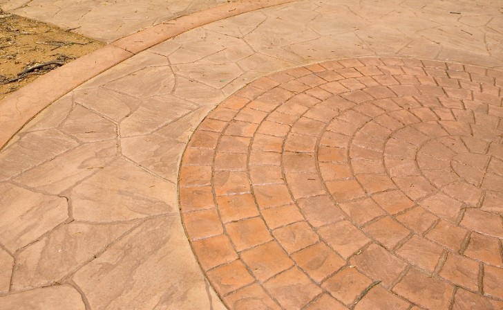 Piscina de hormigón impreso en Talavera de la Reina